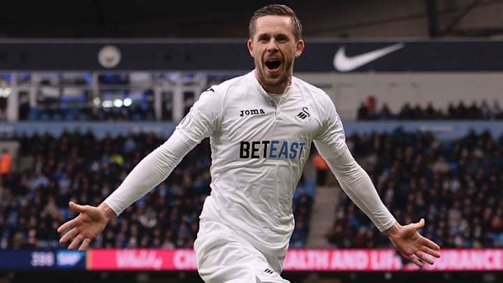 Everton Manager Koeman Confirms Sigurdsson Deal Is 'Close' Everton Manager Koeman Confirms Sigurdsson Deal Is 'Close'
