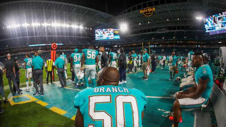 Dolphins-Buccaneers Will Not Be Played in Miami on Sunday Due to Hurricane Irma