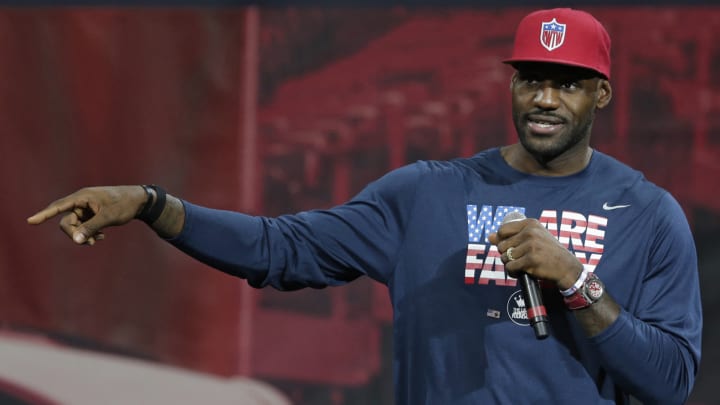 LeBron James Foundation helps open new Akron public school LeBron James Foundation helps open new Akron public school