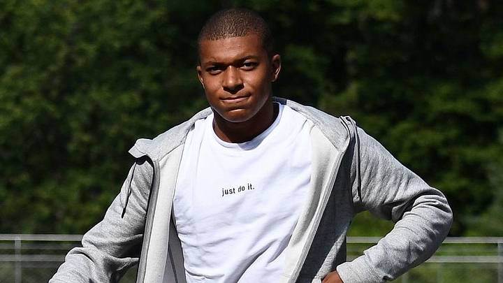 PSG Officially Signs Kylian Mbappe on Loan Ahead of Permanent, Massive 2018 Deal PSG Officially Signs Kylian Mbappe on Loan Ahead of Permanent, Massive 2018 Deal