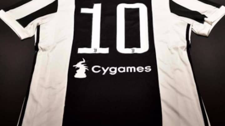 PHOTOS: Club Legend Tweets His Congratulations as Juventus Forward Is Handed Iconic Number 10 Jersey PHOTOS: Club Legend Tweets His Congratulations as Juventus Forward Is Handed Iconic Number 10 Jersey