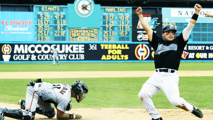 SI Vault: 2017 MLB Hall of Fame Inductees SI Vault: 2017 MLB Hall of Fame Inductees