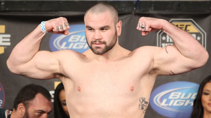 Former UFC fighter Tim Hague dies after being knocked out in boxing match