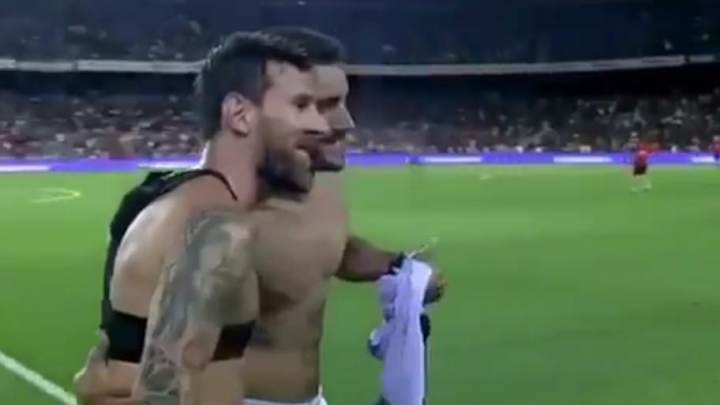WATCH: Messi Swaps Shirts With Chapecoense Plane Crash Survivor Alan Ruschel