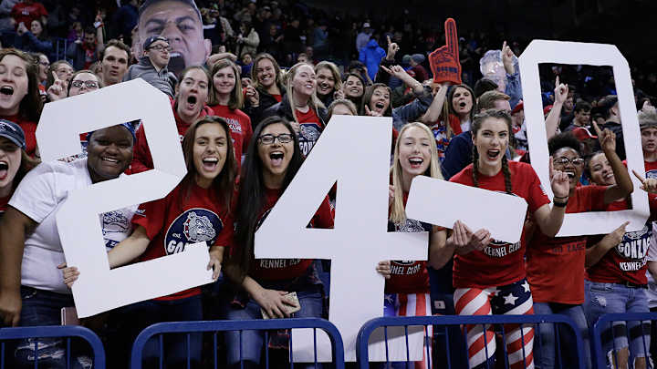 Gonzaga, Villanova, Kansas on top of AP poll after wild week