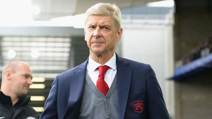 Arsene Wenger Admits There Are Negatives & Positives About Having Lots of Fully Fit Players