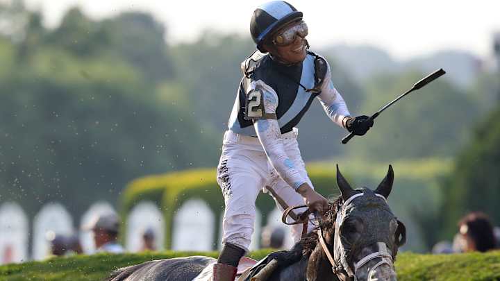 Tapwrit wins Belmont Stakes