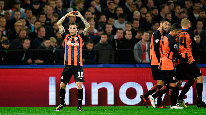 Bernard Brace Leads Shakhtar Over Feyenoord