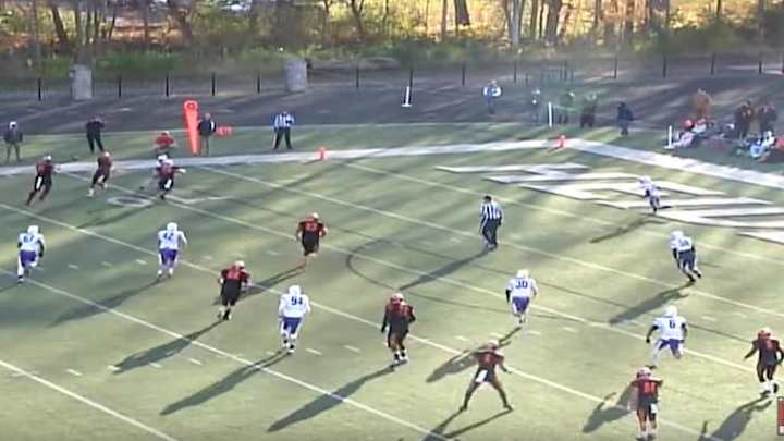 Watch: Heidelberg Student Princes Run Hook-and-Ladder to Left Tackle