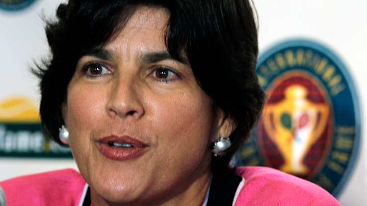 Gigi Fernandez improves New York Empire in coaching debut