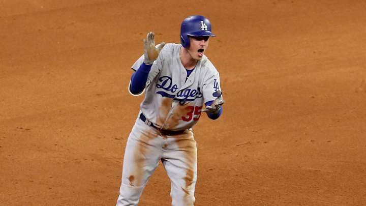 TREMENDO: Bellinger se unió a Edgar Rentería en un club de figuras decisivas en series mundiales