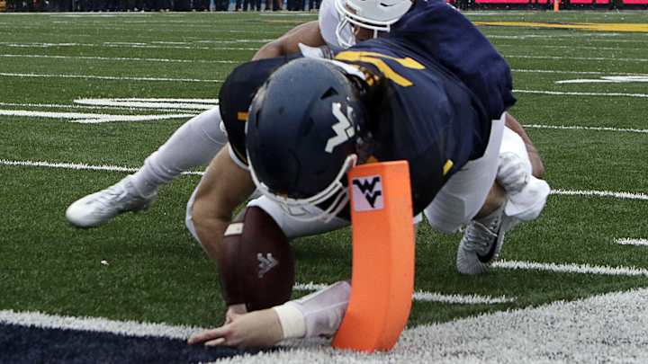Will Grier's Status for West Virginia's Bowl Game Uncertain After Surgery