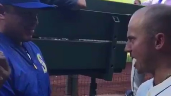 Watch: Kyle Seager, Carlos Ruiz Battle To See Who Can Name More Animals in Spanish