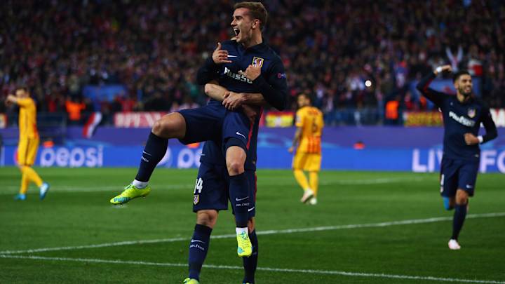 Antoine Griezmann extends Atletico contract amid links with Manchester United