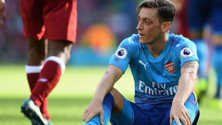 Arsenal Given Injury Boost With Mesut Ozil Back in Training Ahead of Watford Trip