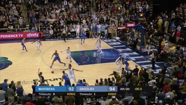 Watch: Harrison Barnes Banks In Game-Winner As Mavericks Top Grizzlies Watch: Harrison Barnes Banks In Game-Winner As Mavericks Top Grizzlies