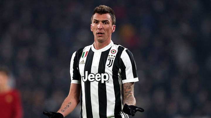 Juventus Striker Mario Mandzukic Looks Set to Reject January Advances From China Juventus Striker Mario Mandzukic Looks Set to Reject January Advances From China