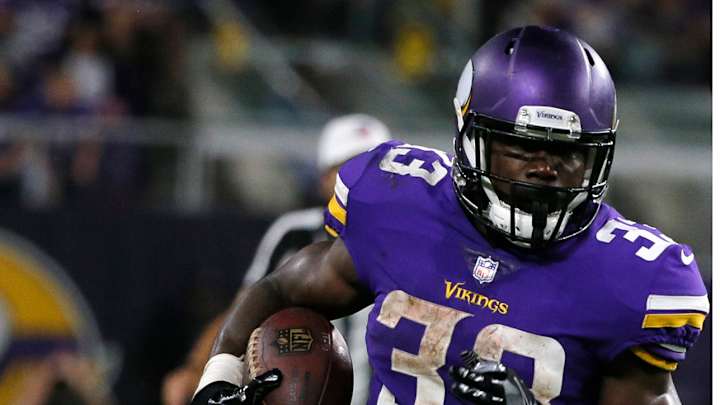 Vikings Concerned RB Dalvin Cook Tore ACL