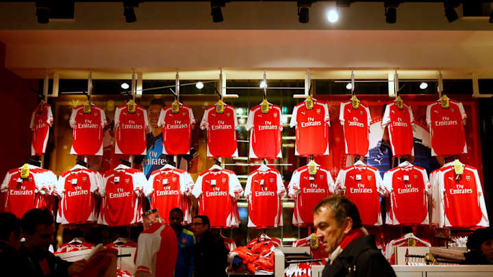 Arsenal Top Premier League Table of Biggest Sized Replica Shirts on Sale With 6XL