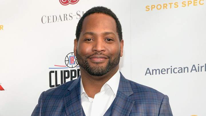 Robert Horry Ejected From Son’s Basketball Game for Yelling at Refs (Video)