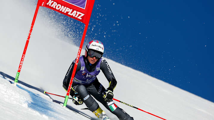 Italians fare well in 1st run of GS while Shiffrin struggles Italians fare well in 1st run of GS while Shiffrin struggles