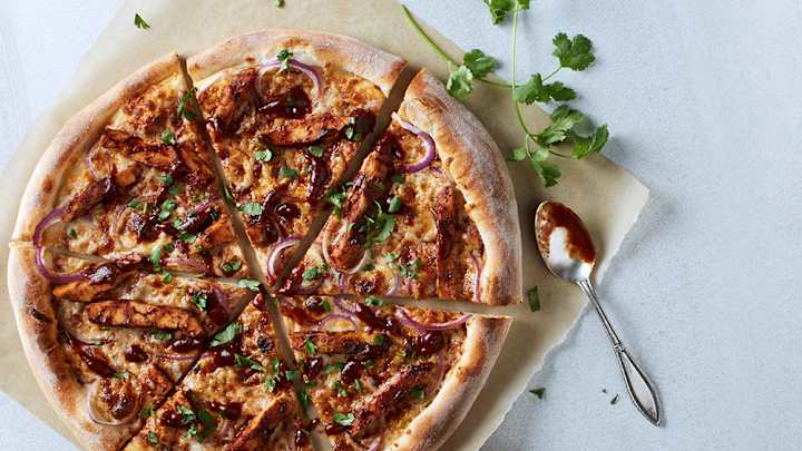 The Perfect Drink to Pair With Your Pizza The Perfect Drink to Pair With Your Pizza