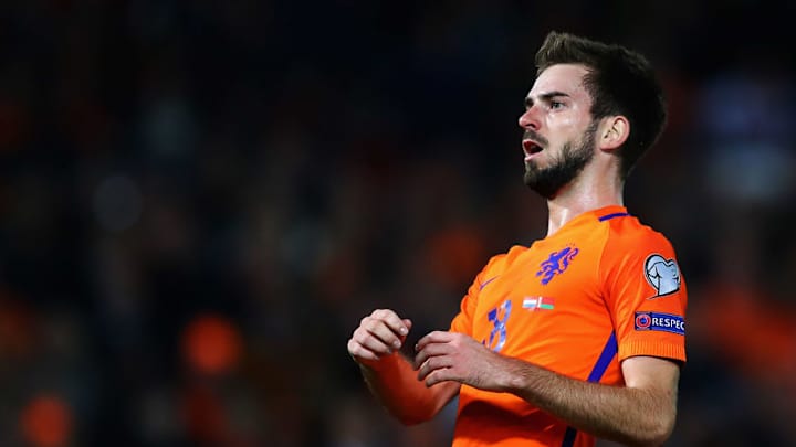 Brighton Confirm Transfer of Dutch Midfielder Davy Propper for Club Record Fee