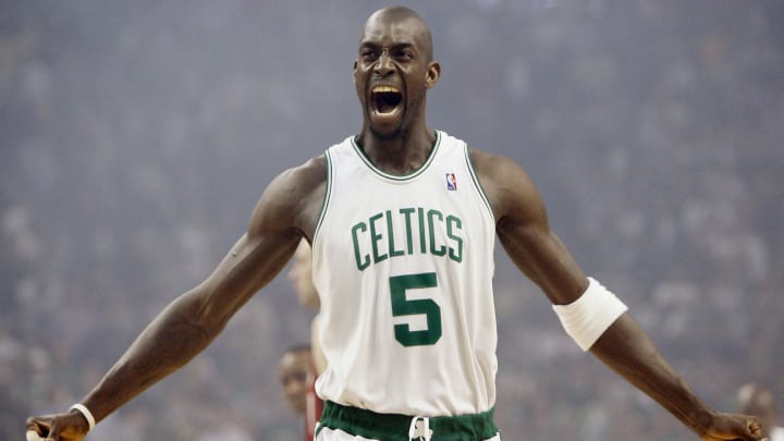 Kevin Garnett almost joined Warriors over Celtics Kevin Garnett almost joined Warriors over Celtics