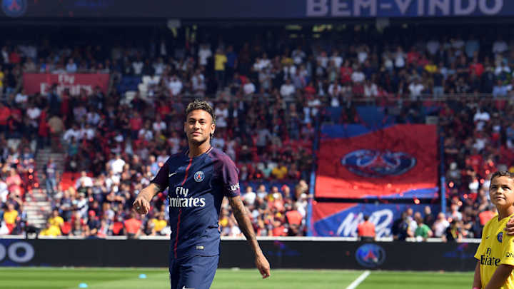 Neymar's Father Fires Shots at Barcelona After Big-Money Move to PSG Neymar's Father Fires Shots at Barcelona After Big-Money Move to PSG