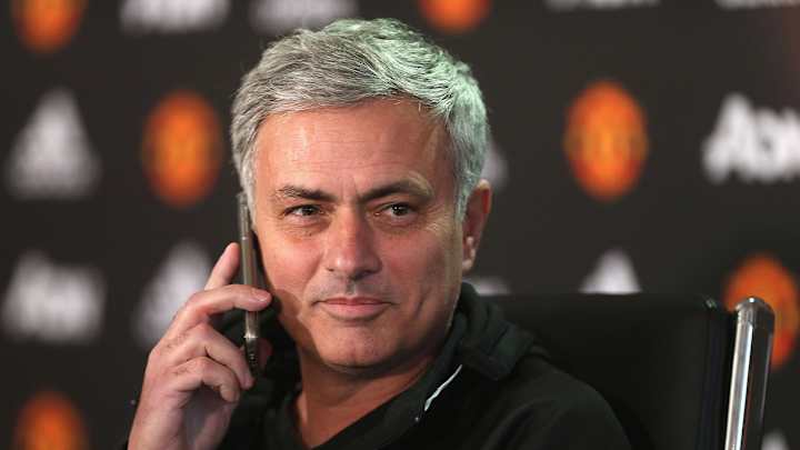 Watch: Jose Mourinho picks up reporter's phone during press conference