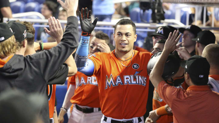 Giancarlo Stanton Sets Marlins Record With 43rd Home Run of Season