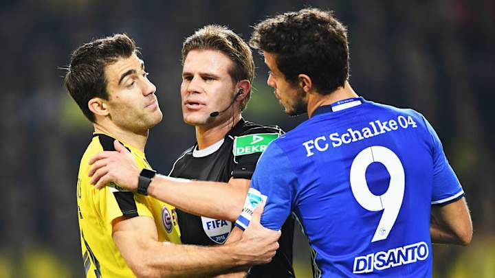 Borussia Dortmund vs Schalke Preview: Classic Encounter, Key Battle, Team News & More