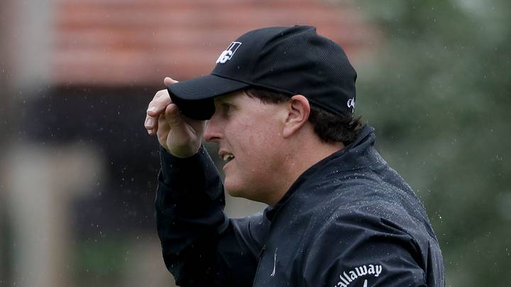 Phil Mickelson returns with scrambling 68 at La Quinta