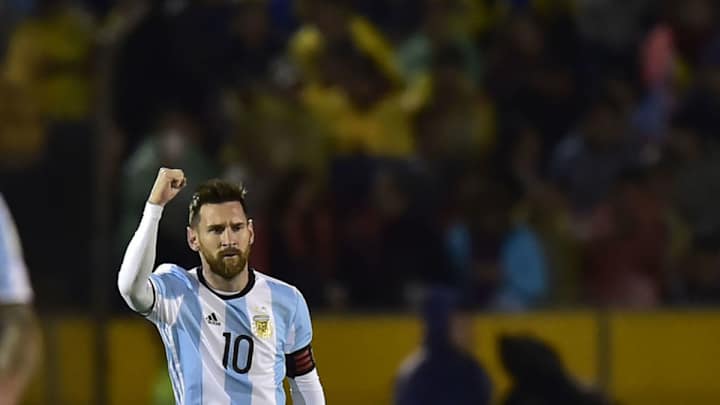 Gary Lineker Can't Help Himself From Drooling All Over 'GOAT' Messi on Twitter Gary Lineker Can't Help Himself From Drooling All Over 'GOAT' Messi on Twitter