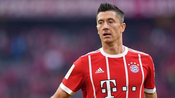 Bayern Munich Star Robert Lewandowski 'Starts Spanish Lessons' Amid Links to Real Madrid Move