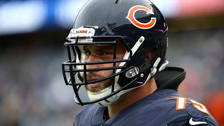 Week 8 Injury Roundup: Bears' Zach Miller Leaves Game With Leg Injury