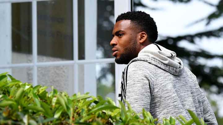 Arsenal Fan Fuels Speculation After Posing for Photo With Reported Target Thomas Lemar