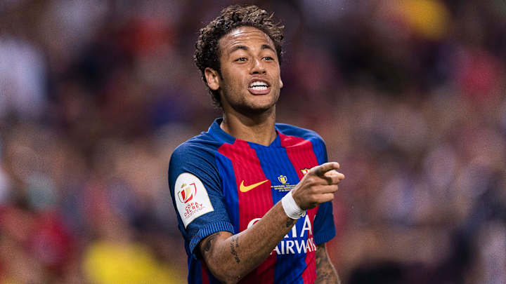 Report: Neymar accepts transfer offer from PSG, who will pay $255 million to Barcelona Report: Neymar accepts transfer offer from PSG, who will pay $255 million to Barcelona