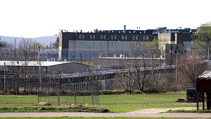 Inside the challenges facing the prison that held Aaron Hernandez