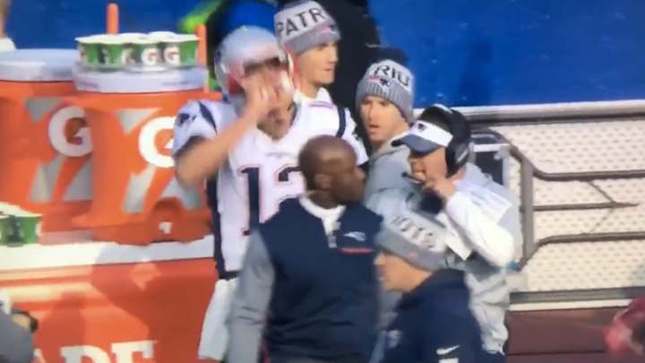 Tom Brady Apologizes For Yelling At Josh McDaniels On The Sideline Tom Brady Apologizes For Yelling At Josh McDaniels On The Sideline