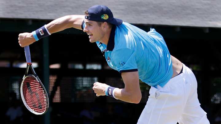 Top-seeded John Isner reaches Hall of Fame semifinals Top-seeded John Isner reaches Hall of Fame semifinals