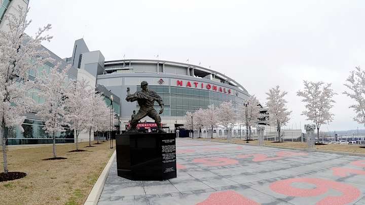 Man shot in face, shoulder near Nationals Park Man shot in face, shoulder near Nationals Park
