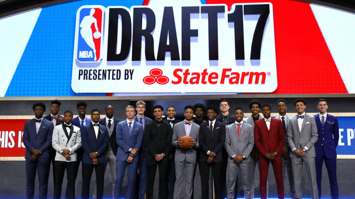 Report: Top High School Prospect Anfernee Simons Considering NBA Draft Report: Top High School Prospect Anfernee Simons Considering NBA Draft