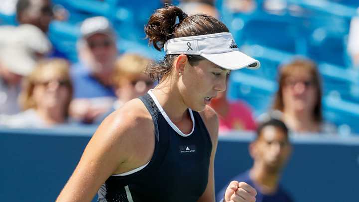 Muguruza Outlasts Kuznetsova to Reach Cincinnati Semifinal Muguruza Outlasts Kuznetsova to Reach Cincinnati Semifinal