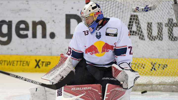 Watch: David Leggio Avoids Breakaway by Dislodging His Own Net (Again) Watch: David Leggio Avoids Breakaway by Dislodging His Own Net (Again)