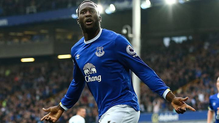 Lukaku bluntly admits that staying at Everton won't be happening