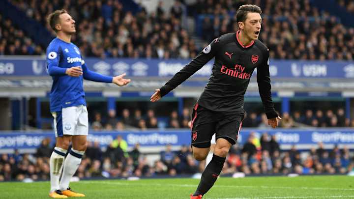 Everton Shirt Sponsor Celebrates Arsenal Victory Over Toffees on Twitter Everton Shirt Sponsor Celebrates Arsenal Victory Over Toffees on Twitter