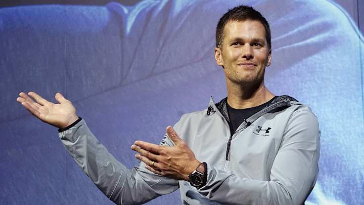 Tom Brady on Gisele's concussion comments: 'She knows when I get hit'