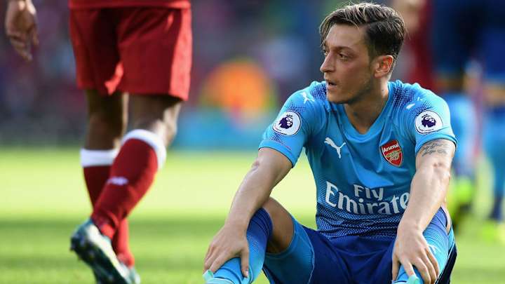 Mesut Ozil Brutally Honest in Instagram Apology to Traveling Arsenal Fans