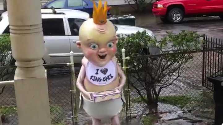 The Pelicans had this thing deliver cakes to some fans’ doorsteps